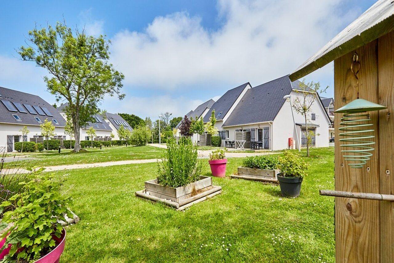 Vacanceole - Le Domaine De La Corniche - Deauville Sud Обервіль Екстер'єр фото