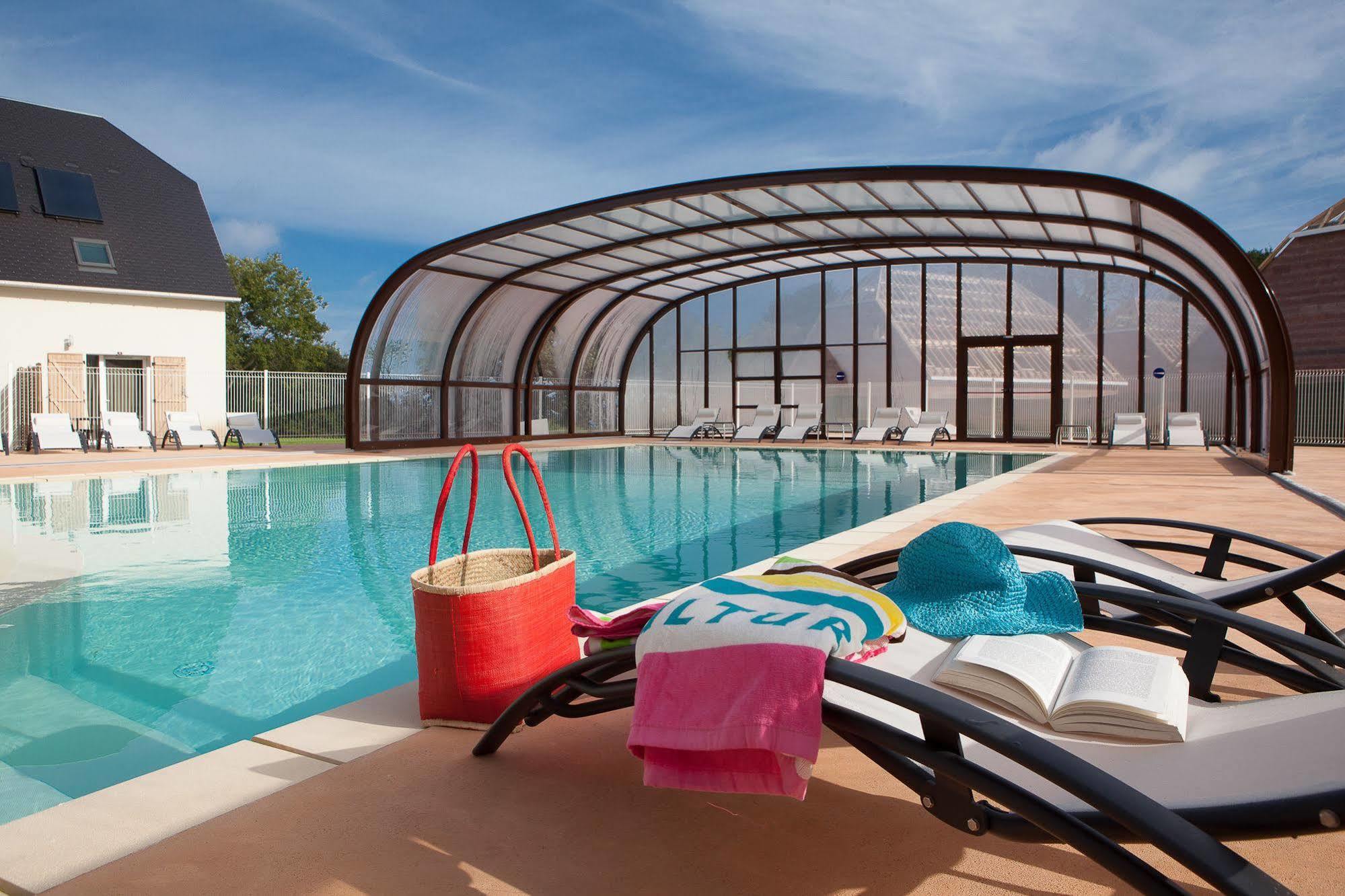 Vacanceole - Le Domaine De La Corniche - Deauville Sud Обервіль Екстер'єр фото